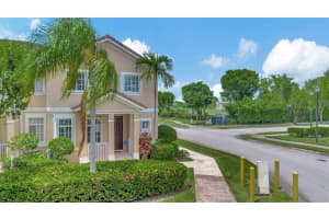 14049 SW 272nd St, Homestead, FL 33032, Sold 08/22/24
