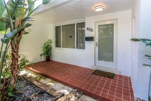915 N 13th Ave, Hollywood, FL 33019, Sold 10/01/24