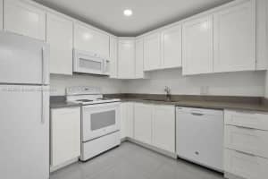 136 Cypress Rd, Pompano Beach, FL 33060, Sold 08/29/24