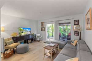 809 W Oakland Park Blvd APT J2, Wilton Manors, FL 33311, Sold 12/05/24