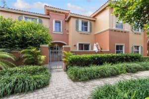 5006 S Harbor Isles Dr, Fort Lauderdale, FL 33312, Sold 12/10/24