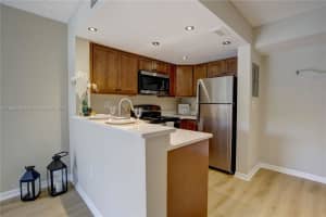 8665 NW 6th Ln, Miami, FL 33126, Sold 09/23/24