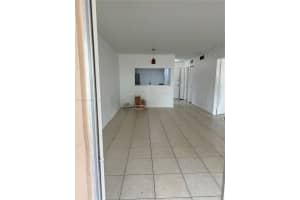 11235 SW 88th St #206e, Miami, FL 33173, Sold 11/20/24