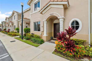 1063 SE 24th Ave, Homestead, FL 33035, Sold 11/08/24