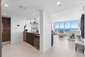 1800 N Bayshore Dr, Miami, FL 33132, Sold 08/30/24