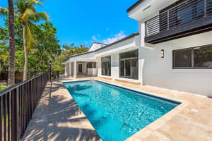5942 SW 135th Terrace, Pinecrest, FL 33156, Sold 11/04/24