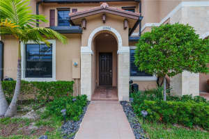 10556 W 32nd Ln, Hialeah, FL 33018, Sold 01/10/25