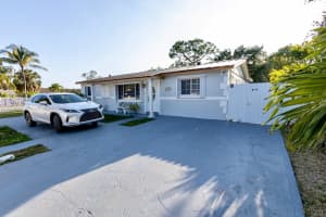 20760 NW 37th Ct, Miami Gardens, FL 33055, Sold 12/11/24