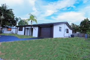 5900 NW 13th St, Sunrise, FL 33313, Sold 10/22/24