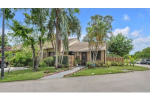 21117 NE 4th Ct, Miami, FL 33179, Sold 05/08/25