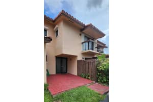 3809 SW 82nd Ave # V-21, Miami, FL 33155, Sold 02/21/25