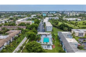 4800 Hillcrest Ln, Hollywood, FL 33021, Sold 12/20/24