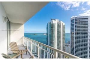 1200 Brickell Bay Dr 4209, Miami