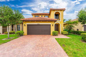 5300 NW 48th Ln, Lauderhill, FL 33319, Sold 10/28/24