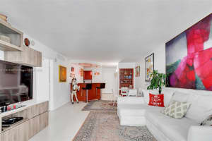 6917 Collins Ave, Miami, FL 33141, Sold 01/06/25