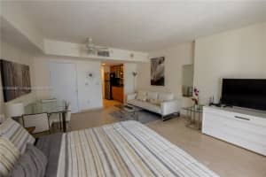 Opera Tower, 1750 N Bayshore Dr APT 1908, Miami, FL 33132, Sold 12/10/24