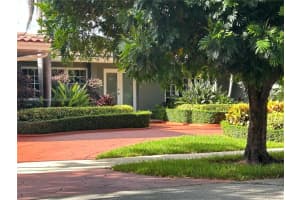 8841 SW 87th St, Miami, FL 33173, Sold 12/06/24