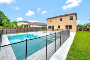 2382 SE 3rd St, Homestead, FL 33033, Sold 09/24/24