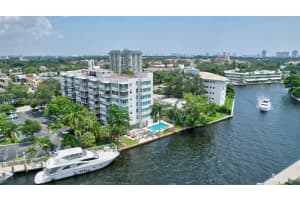 800 SE 4th St APT 505, Fort Lauderdale, FL 33301, Sold 02/27/25