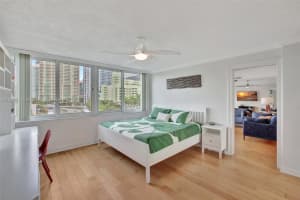 800 SE 4th St APT 505, Fort Lauderdale, FL 33301, Sold 02/27/25