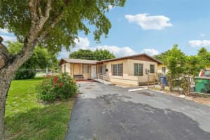 3400 NW 5th Ct, Fort Lauderdale, FL 33311, Sold 10/04/24