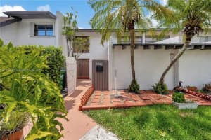 11086 SW 70th Ln, Miami, FL 33173, Sold 11/26/24