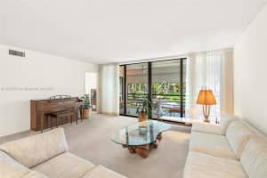 11231 Green Lake Dr, Boynton Beach, FL 33437, Sold 10/03/24