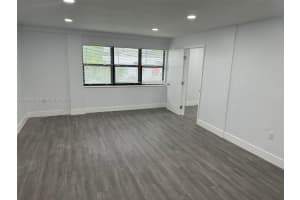 3702 NE 171 St APT 18, North Miami Beach, FL 33160, - MLS#A11624834