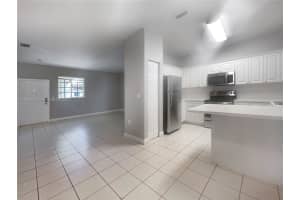 2730 NE 4th St UNIT 205, Homestead, FL 33033, Sold 10/22/24