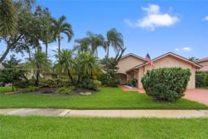 310 NW 197th Ave, Pembroke Pines, FL 33029, Sold 09/30/24