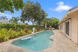 310 NW 197th Ave, Pembroke Pines, FL 33029, Sold 09/30/24