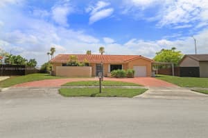 19960 NW 65th Ct, Hialeah, FL 33015, Sold 08/09/24