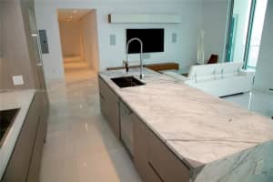300 S Biscayne Blvd PH- 3902, Miami, FL 33131, Sold 09/24/24