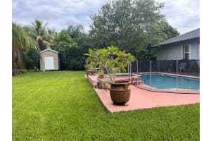 17521 SW 93rd Pl, Palmetto Bay, FL 33157, Sold 11/19/24