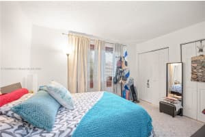 471 NW 82nd Ave, Miami, FL 33126, Sold 09/03/24