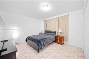 471 NW 82nd Ave, Miami, FL 33126, Sold 09/03/24