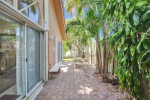 9212 SW 213th Ln, Cutler Bay, FL 33189, Sold 09/05/24