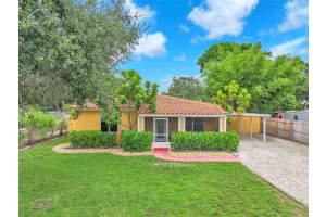 1230 SW 29th St, Fort Lauderdale, FL 33315, Sold 09/30/24