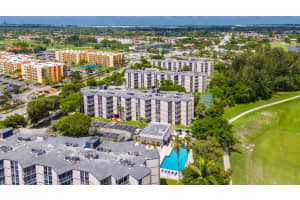 7125 NW 186th St, Hialeah, FL 33015, Sold 09/23/24