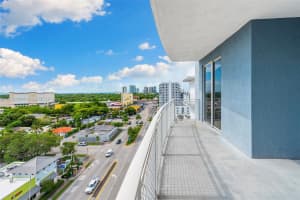 2600 SW 27th Ave, Miami, FL 33133, Sold 12/03/24