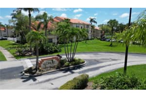 3420 Pinewalk Dr N, Margate, FL 33063, Sold 09/03/24