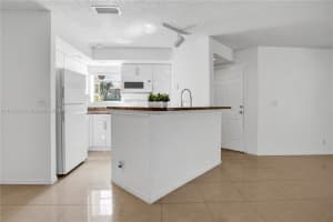 3420 Pinewalk Dr N, Margate, FL 33063, Sold 09/03/24