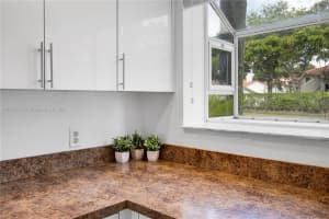 3420 Pinewalk Dr N, Margate, FL 33063, Sold 09/03/24