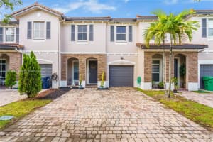 14723 SW 25th Ln, Miami, FL 33185, Sold 10/24/24