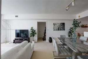 335 S Biscayne Blvd #3607, Miami, FL 33131, Sold 12/06/24