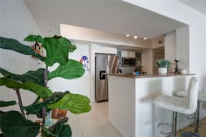 335 S Biscayne Blvd #3607, Miami, FL 33131, Sold 12/06/24