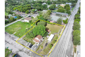 4533 SW 65th Ave, Davie, FL 33314, Sold 12/20/24