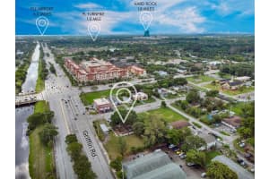 4533 SW 65th Ave, Davie, FL 33314, Sold 12/20/24