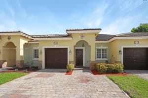 3309 NE 11th Dr, Homestead, FL 33033, Sold 09/17/24