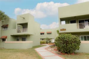 11001 NW 7th St, Miami, FL 33172, Sold 09/09/24